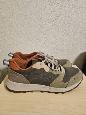 Men's 11.5 Merrell Alpine 83 Sneaker Sport shoes